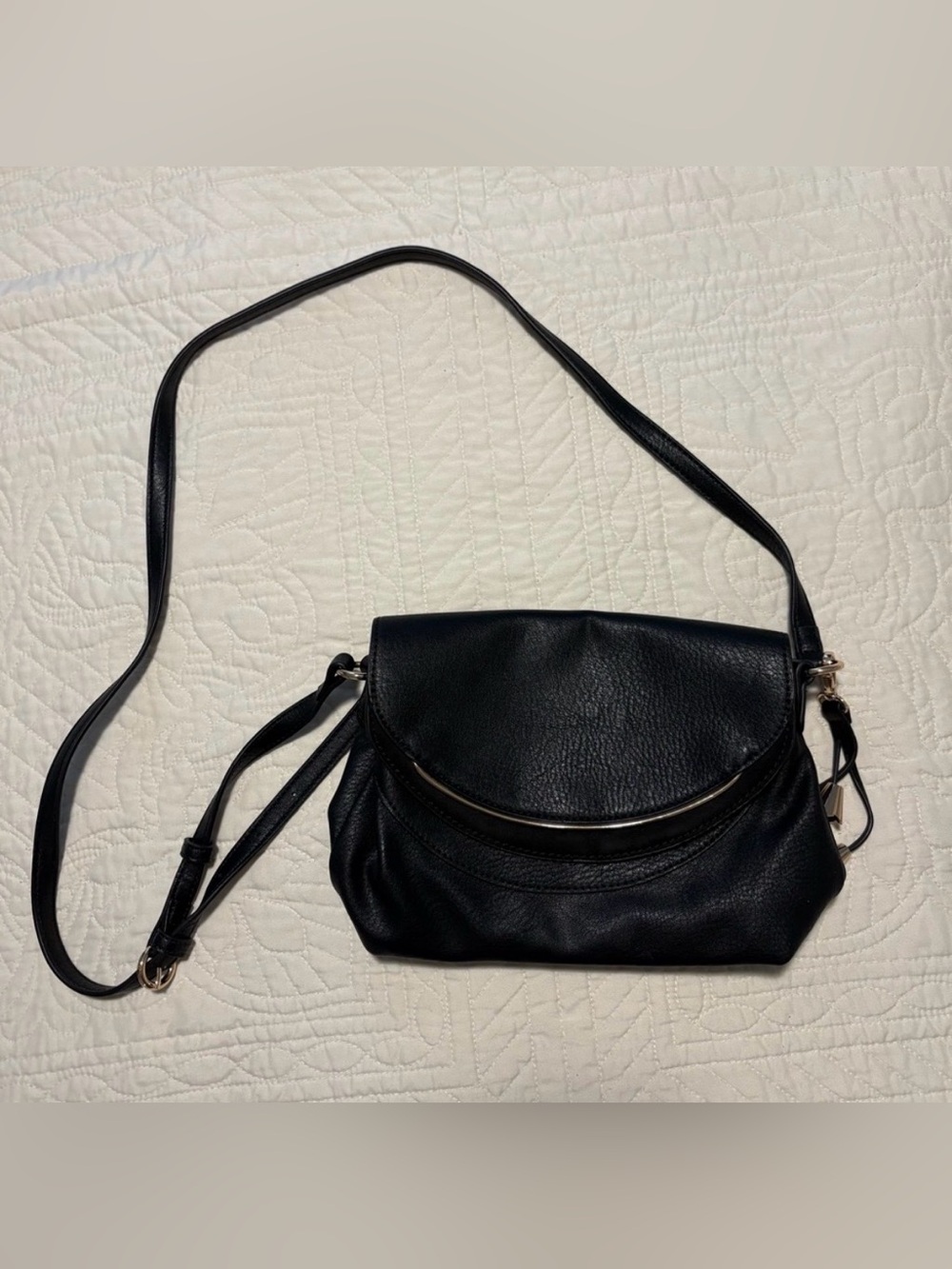 NWOT LC Lauren Conrad Blair Leather Crossbody Bag - Black